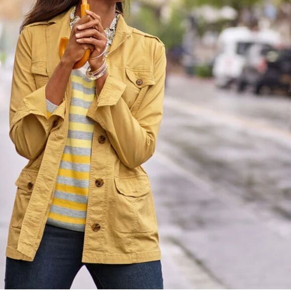 TALBOTS Yellow Gray Ombre Like New stripes Long Sleeve CrewNeck Pullover Medium - Picture 2 of 6